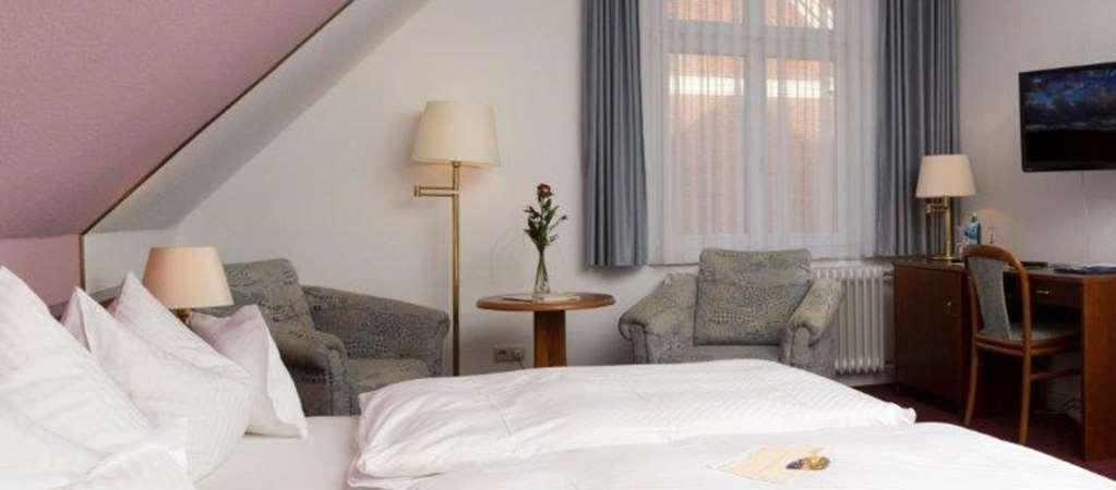 Ringhotel Residenz Wittmund Habitación foto